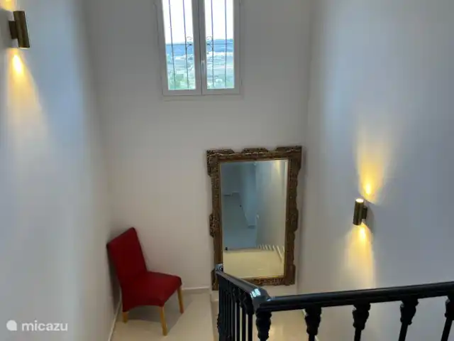 Casa Tien bij Javea en Moraira. huren in Spanje, Costa Blanca, Benitachell - villa Het trappenhuis is licht en royaal.