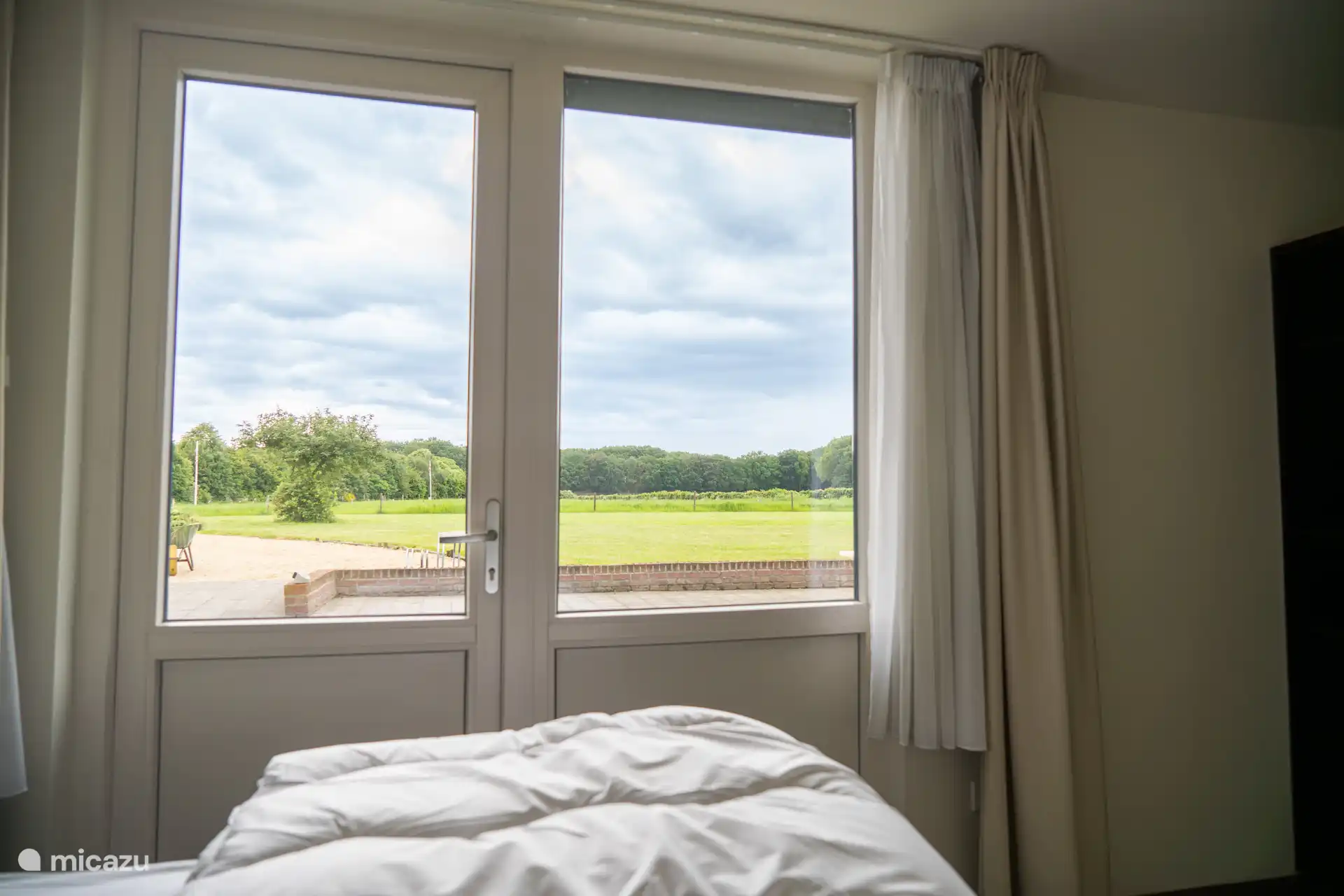 Vanuit de slaapkamer 