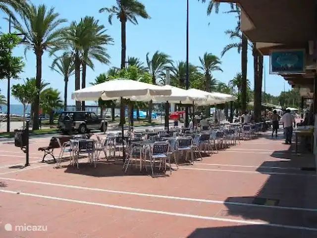VDE-002 Résidence Sanuk Sud & Mer | Espagne, Costa Cálida, San Javier - appartement De nombreuses terrasses cosy le long du boulevard.