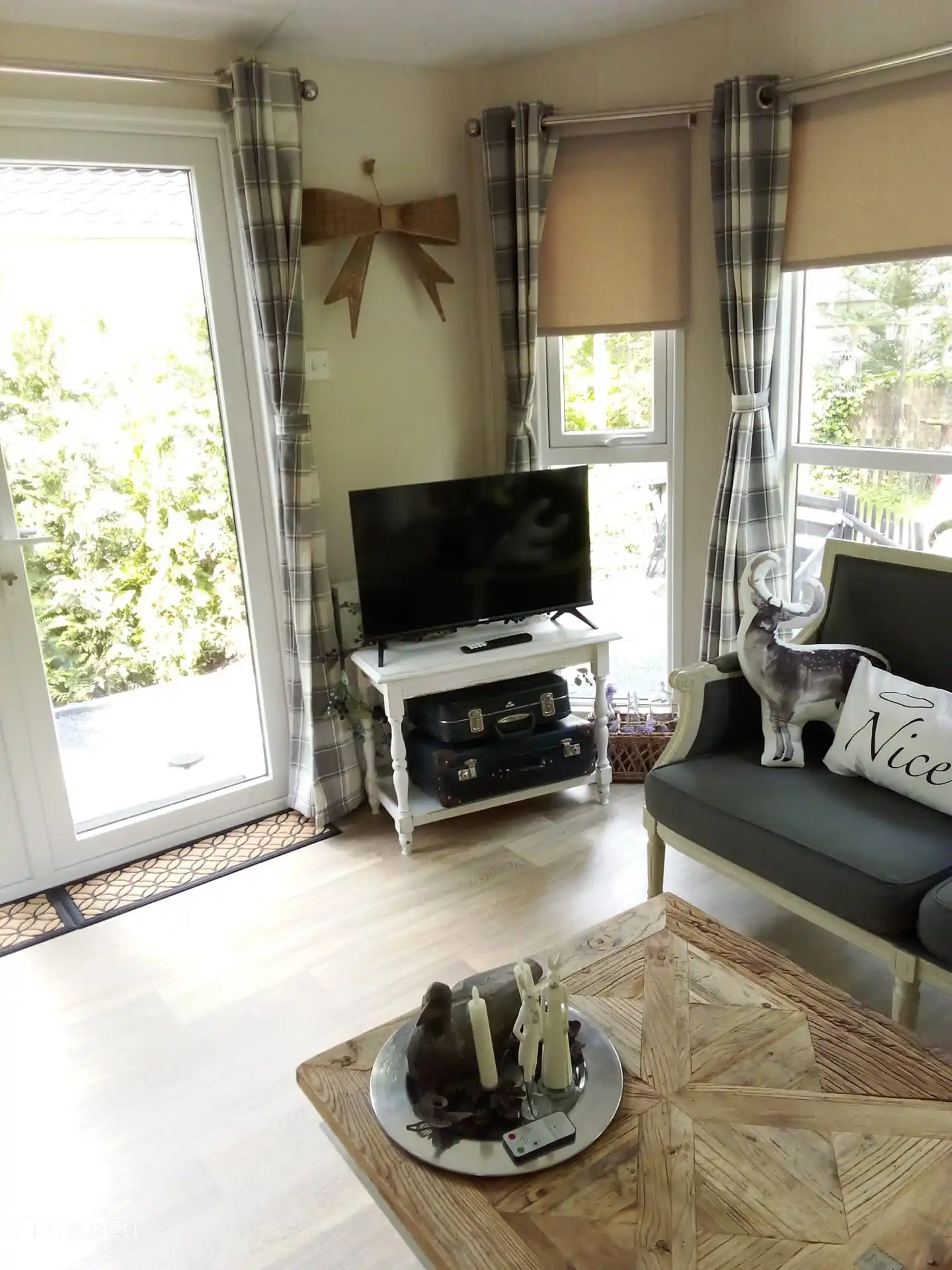 Televisie en internet aanwezig 