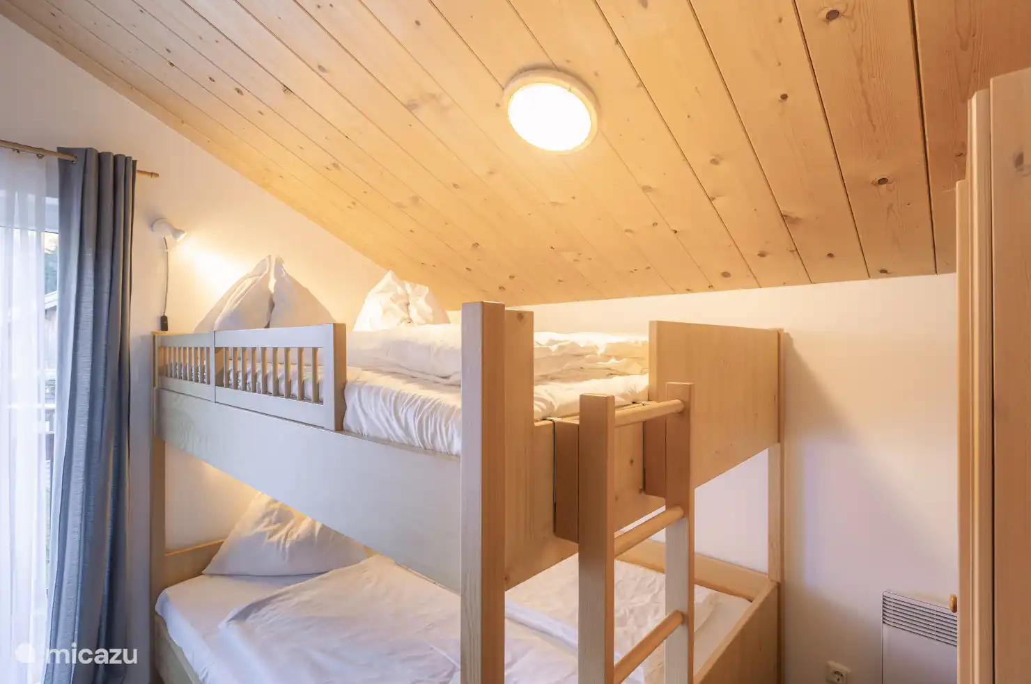 Slaapkamer 3 met dubbel stapelbed