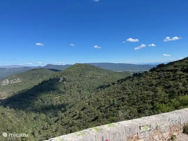 Lavande en Francia, Var, Nans-les-Pins - casa vacacional Hermosas vistas en la carretera de Nans les Pins a Plan D'Aups