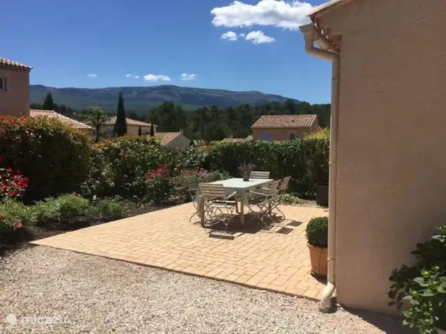 Lavande en Francia, Var, Nans-les-Pins - casa vacacional Frente de terraza