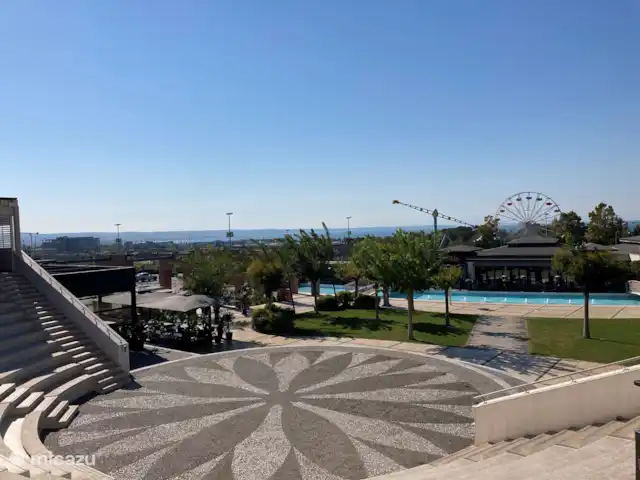 Location de Vacances Grèce, Riviera Olympic , Katerini, bungalow - Maison Sfendami Centre commercial couvert Cosmos à Thessalonique