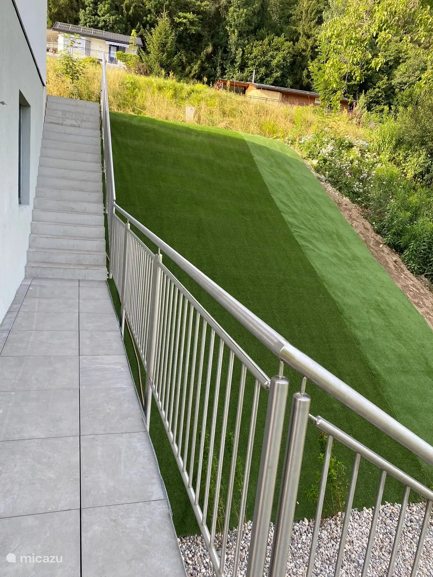 Außenbereich/Treppe zur Wohnung