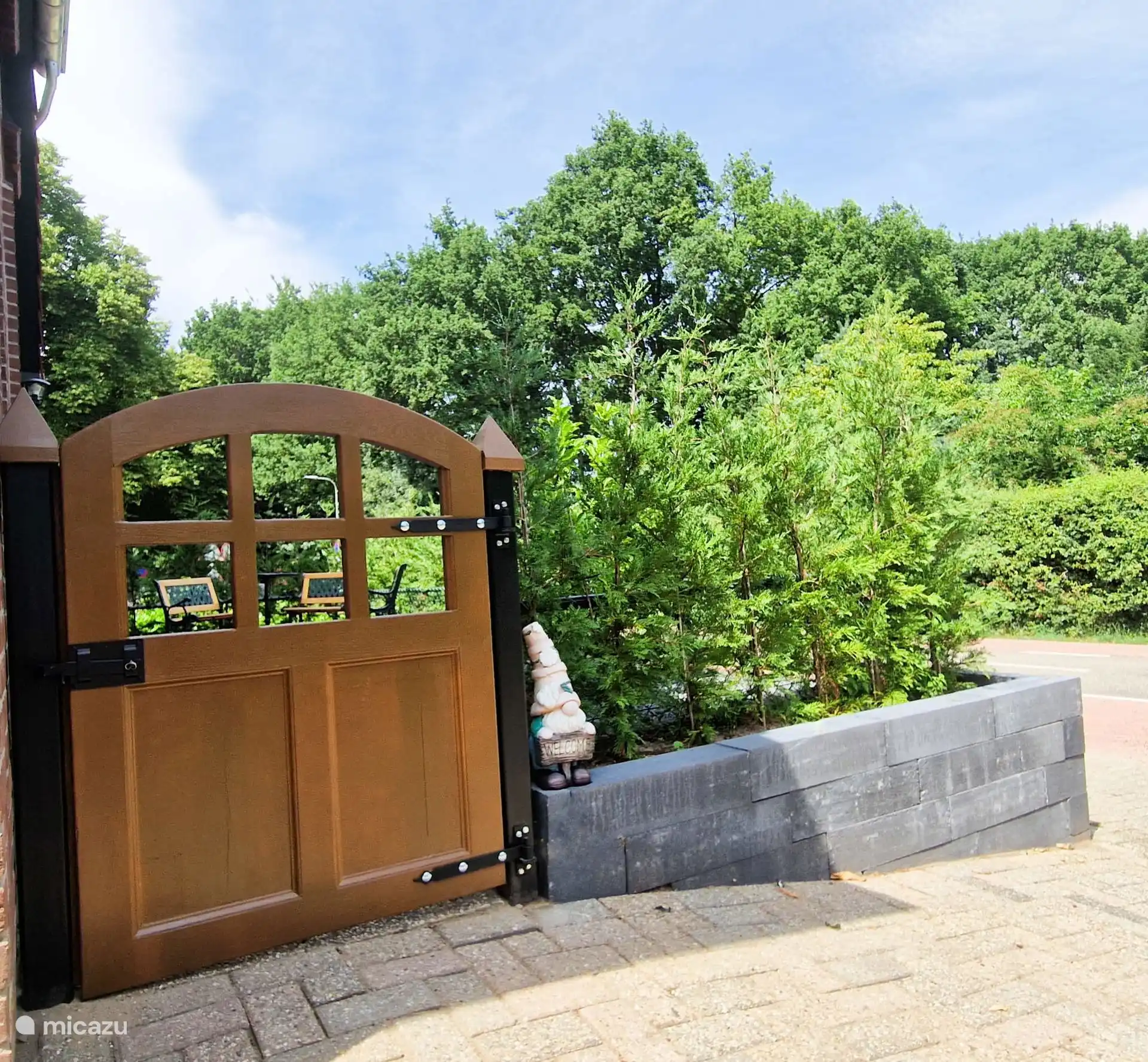 Private Garteneingangstore