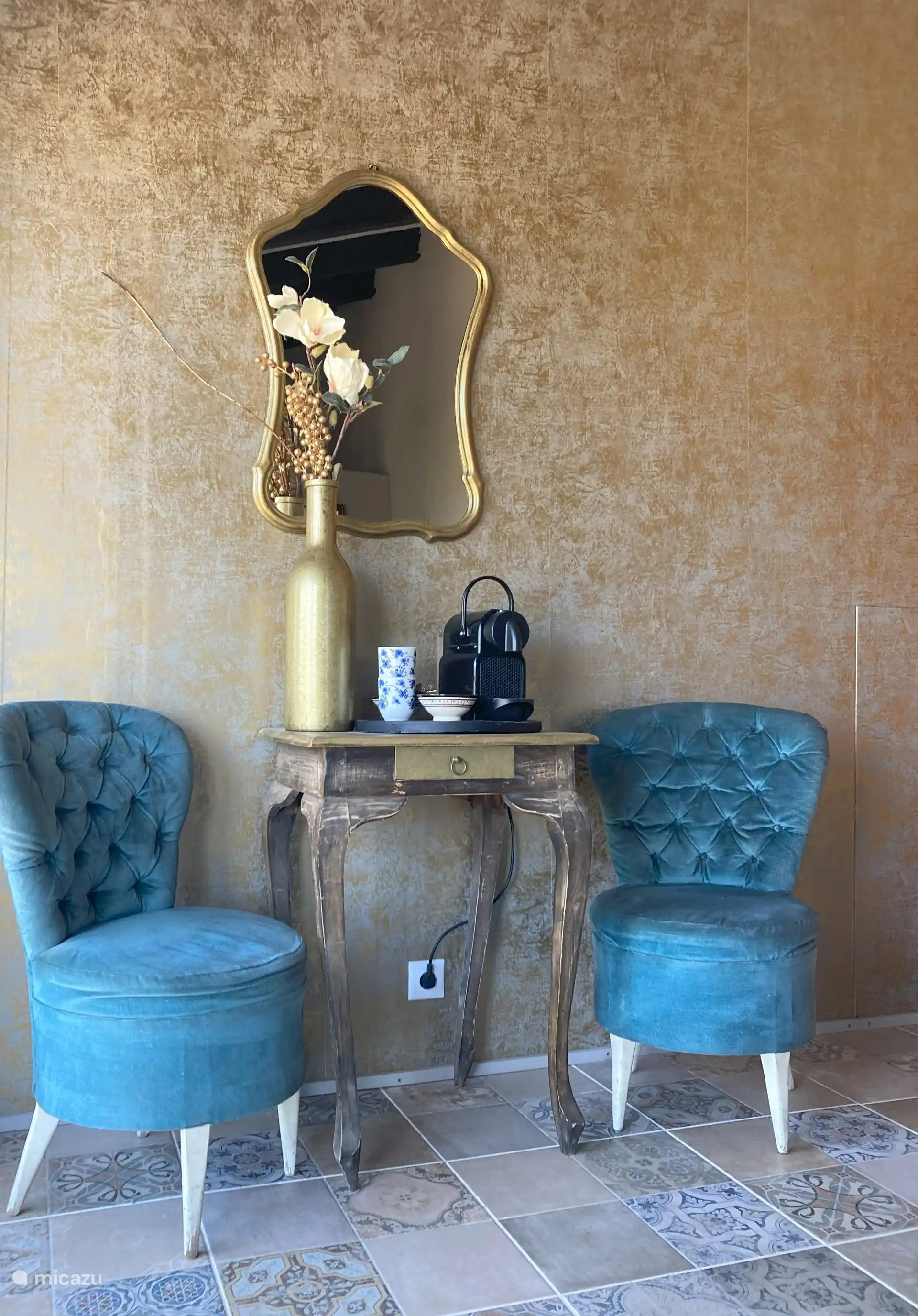 Schlafzimmer 2 im ersten Stock: Sitzbereich