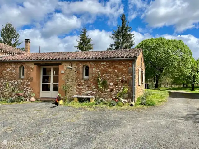 Maison d’art : vacances à la ferme | France, Dordogne, Monpazier - gîte / cottage
