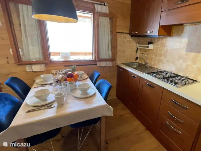 Chalet Casa Sole Porlezza en Italia, Lagos italianos, Porlezza - chalet La cocina está totalmente equipada con nevera, congelador, vitrocerámica e inventario