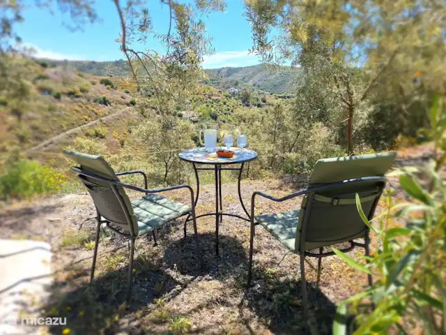 La Casa Algarrobo, invitée dans la nature | Espagne, Andalousie, Sedella - villa Se détendre sous un olivier