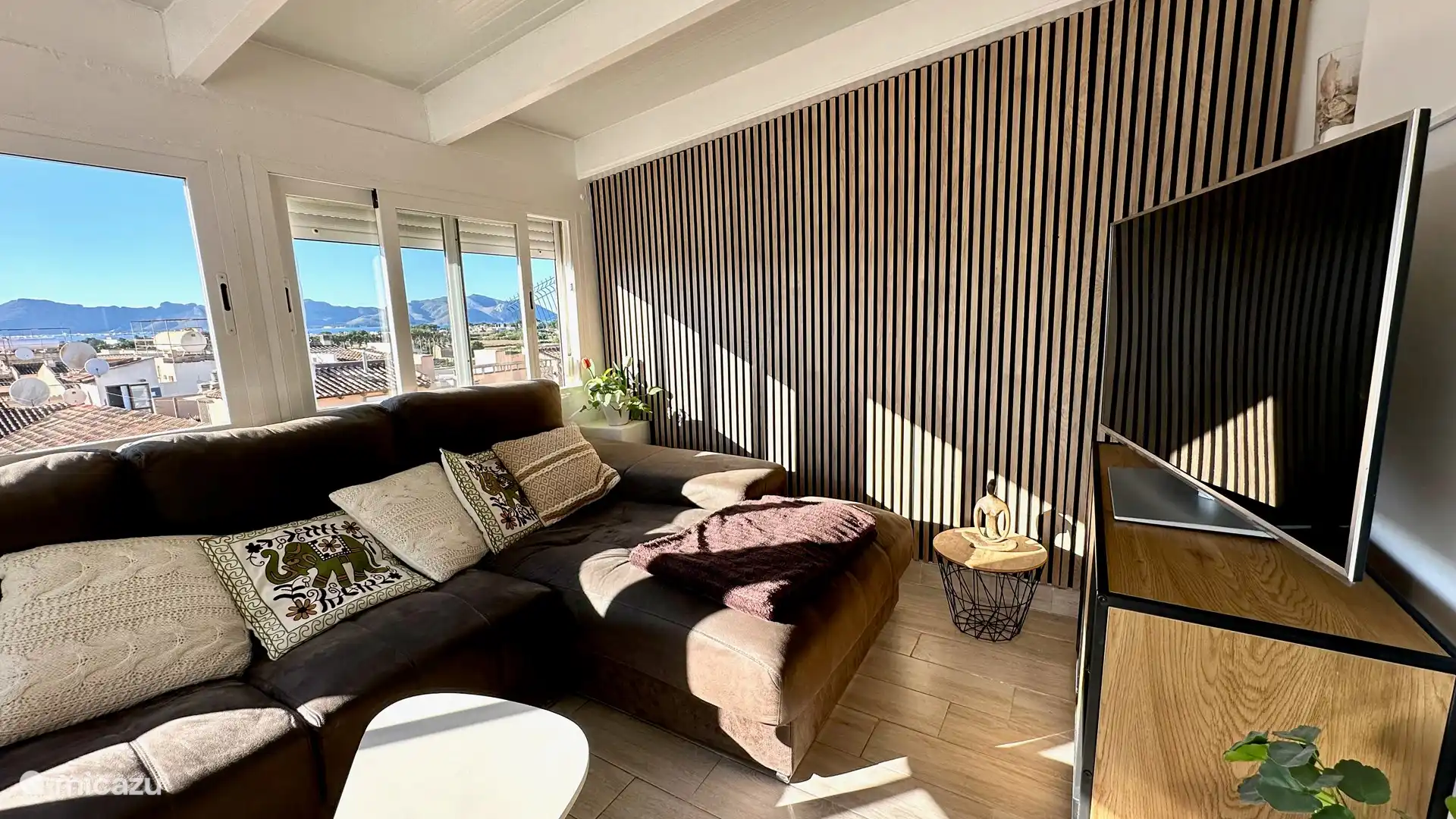 Mooi uitzicht, zonnig en licht