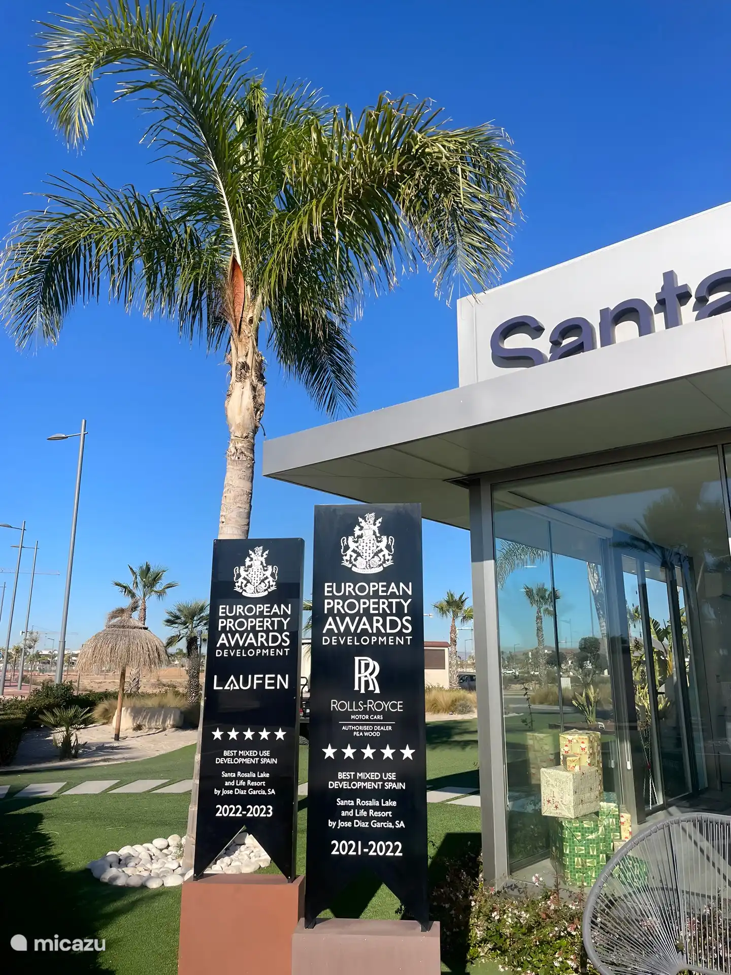 Das Resort hat mehrere Auszeichnungen gewonnen, auf die wir natürlich stolz sind. 