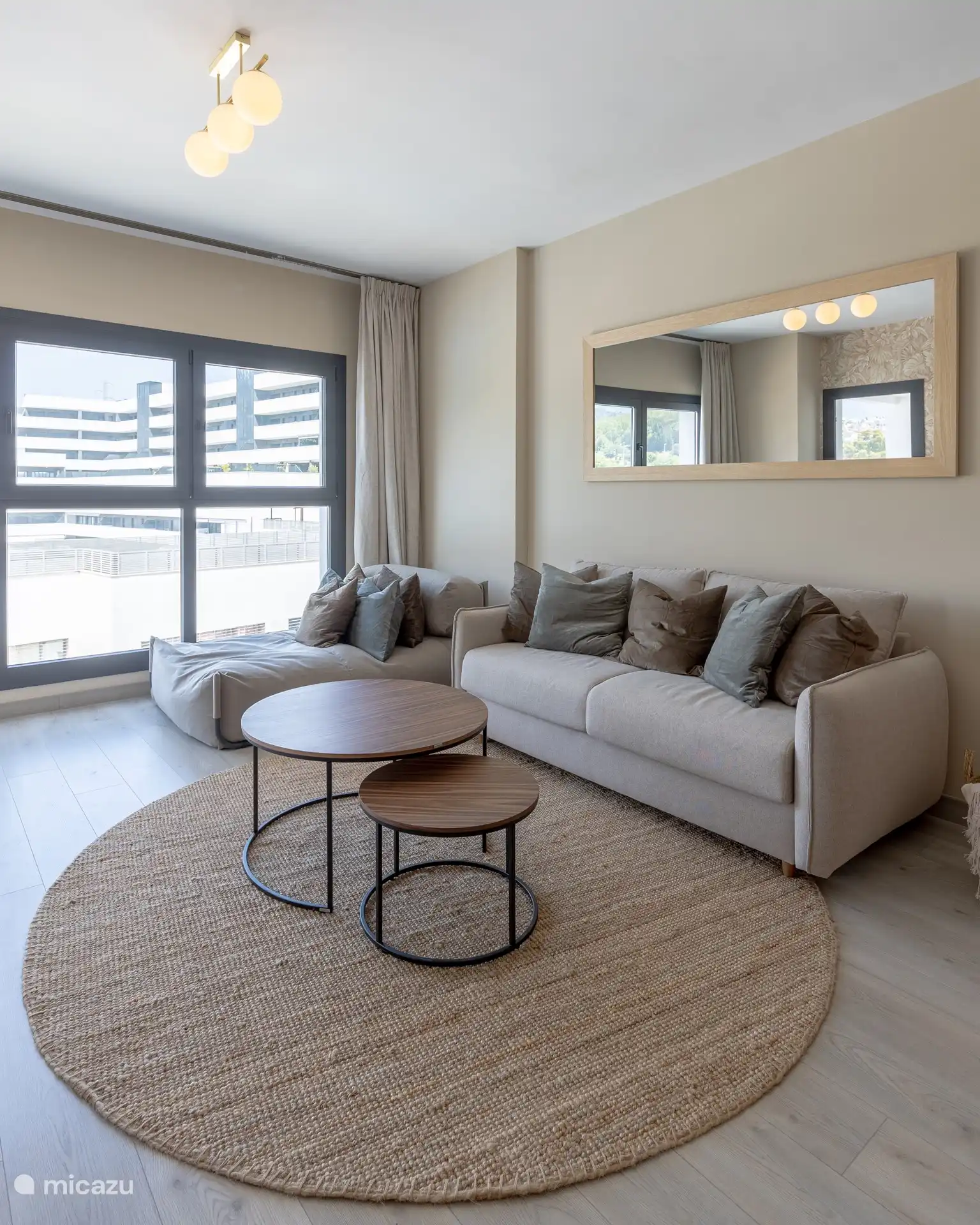 Beige tones in the living room