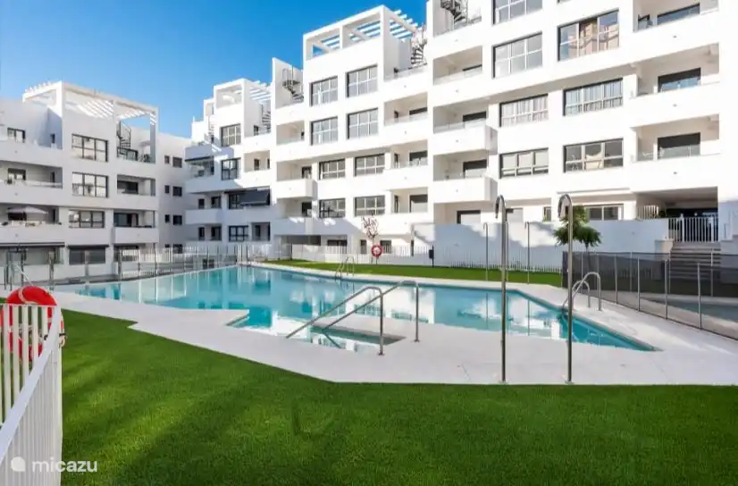 Swimming pool Estepona Gardens