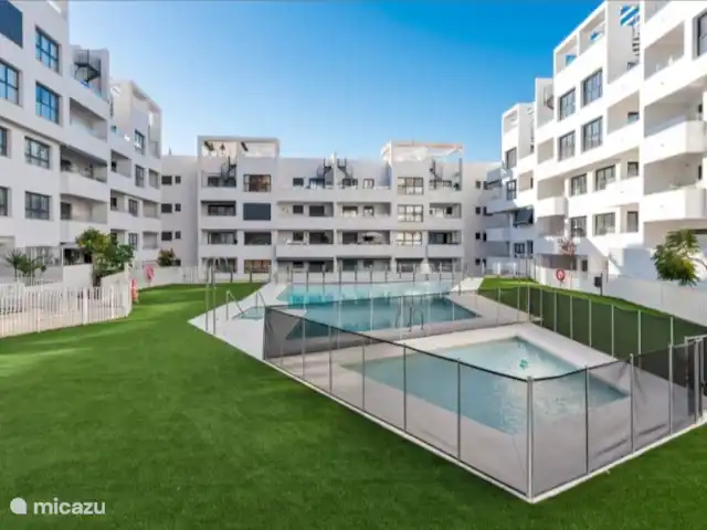 Jardins de fleurs Estepona | Espagne, Costa del Sol, Estepona - appartement Espace enfants