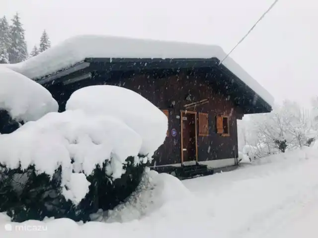 Le Hibou Vert  | France, Haute-Savoie, Saint-Gervais-les-Bains - maison de vacances Maison d’entrée sur la route avec parking devant la porte