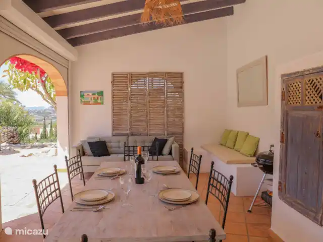Villa Dadores | Espagne, Costa Blanca, Benitachell - villa Cuisine extérieure meublée avec coin salon