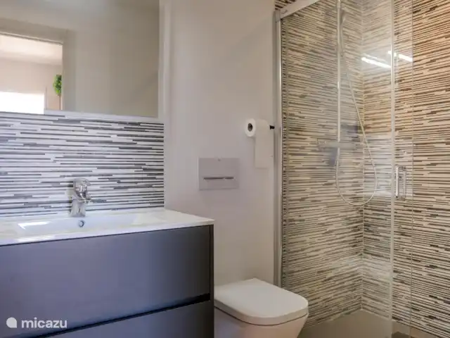 Villa Valle Hermoso | Espagne, Costa Blanca, Alcalali - villa Salle de bain avec douche, lavabo et WC