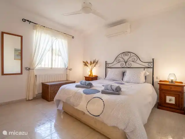 Villa Jacaranda huren in Spanje, Costa Blanca, Alcalali - villa Slaapkamer met 2-persoonsbed