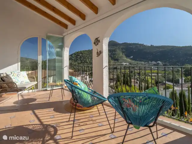 Villa Jacaranda huren in Spanje, Costa Blanca, Alcalali - villa Met een goed boek of lekker drankje