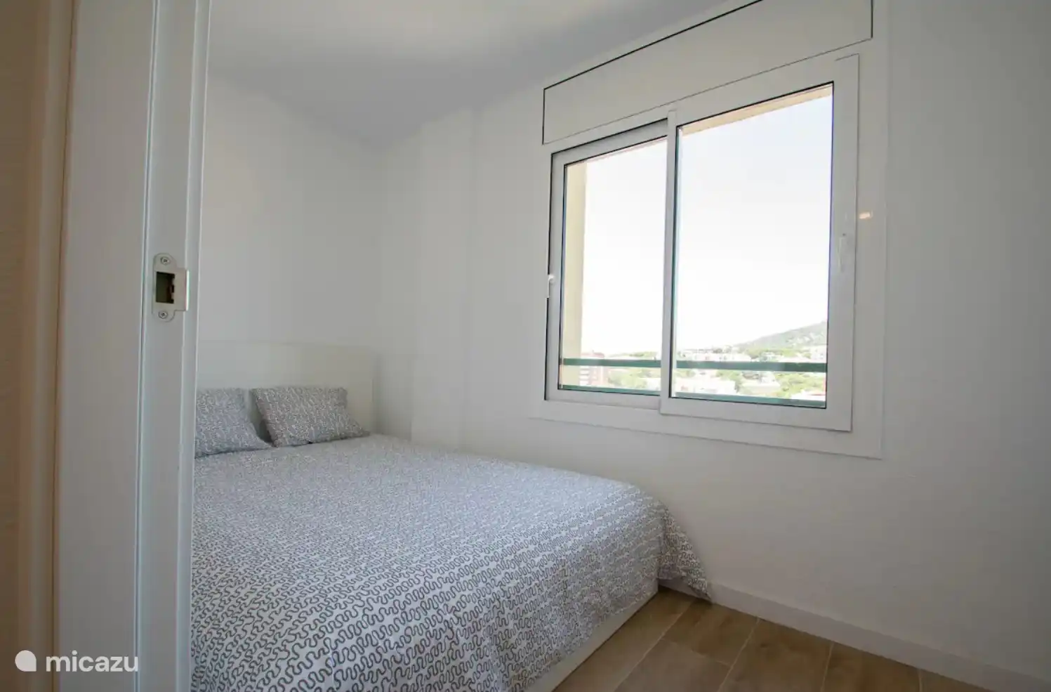 Fenster des zweiten Schlafzimmers 