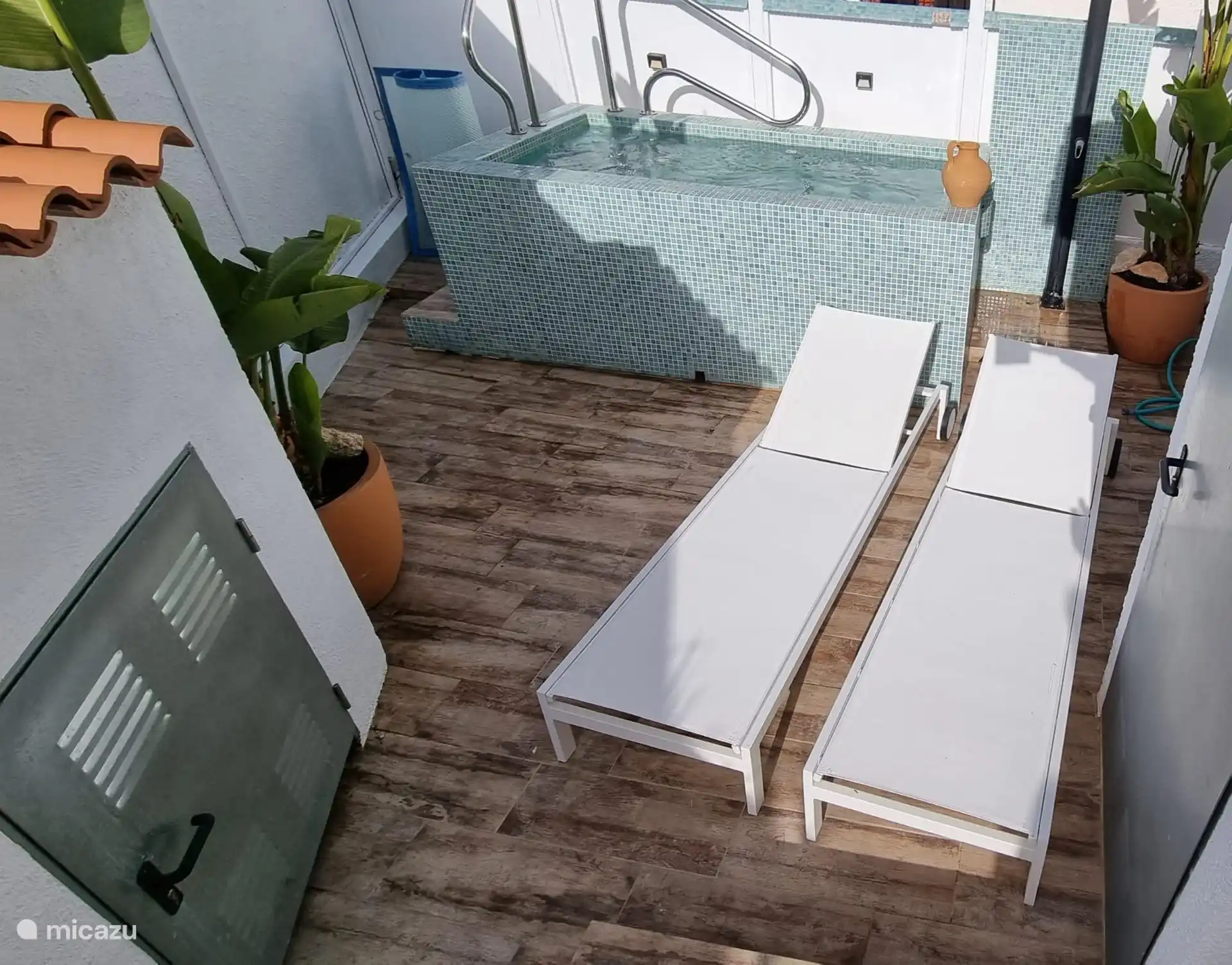 Des transats sont également fournis