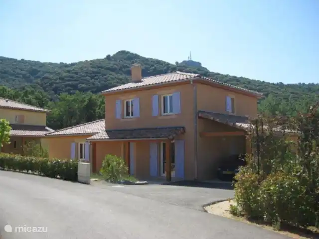 Location de Vacances France, Ardèche, Vallon-Pont-d'Arc, villa - Oléandre Oléandre