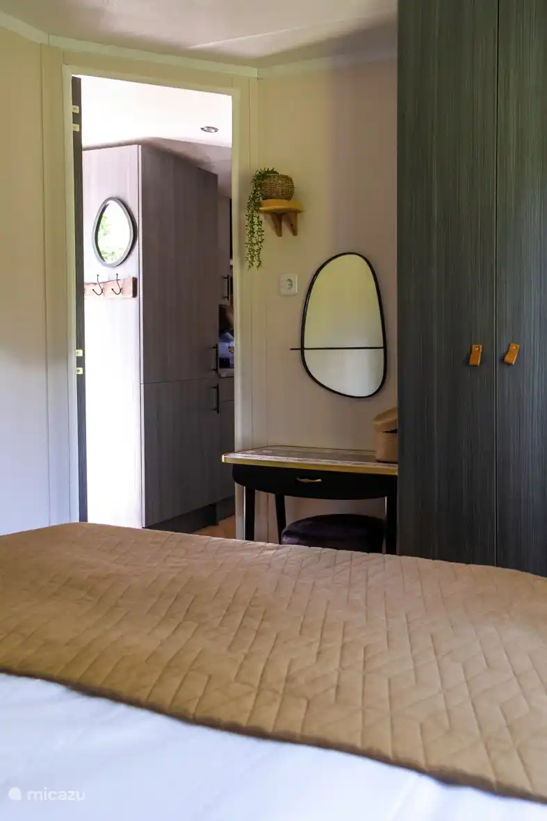 Tocador en el dormitorio.