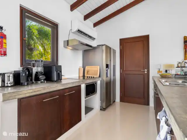 Pueblo de las Tierras Acuáticas, Casa Cascaya en Bonaire, Bonaire, Kralendijk - casa vacacional Cocina