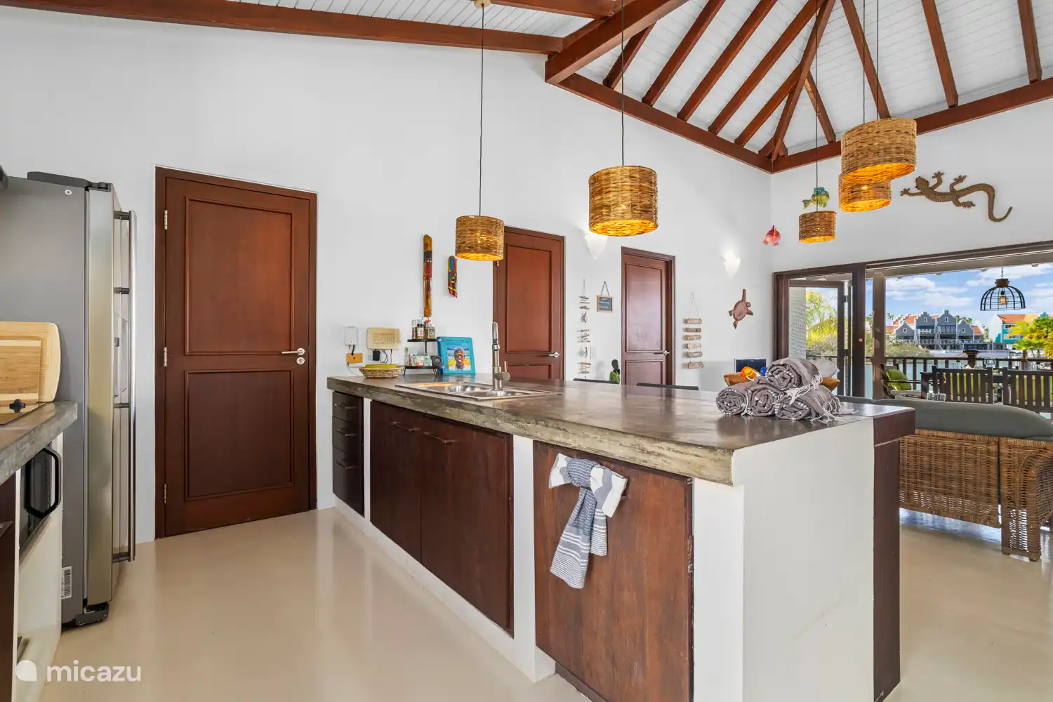 Kitchen and living room