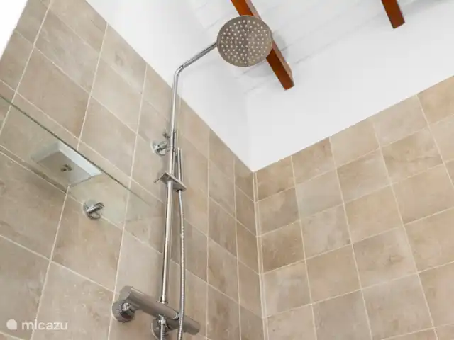 Pueblo de las Tierras Acuáticas, Casa Cascaya en Bonaire, Bonaire, Kralendijk - casa vacacional Baño uno