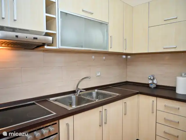 Location de Vacances Albanie, Durrës, Durrës, appartement - Appartement en bord de mer Casa Mery Cuisine