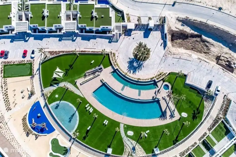 Gemeinschaftlicher Swimmingpool