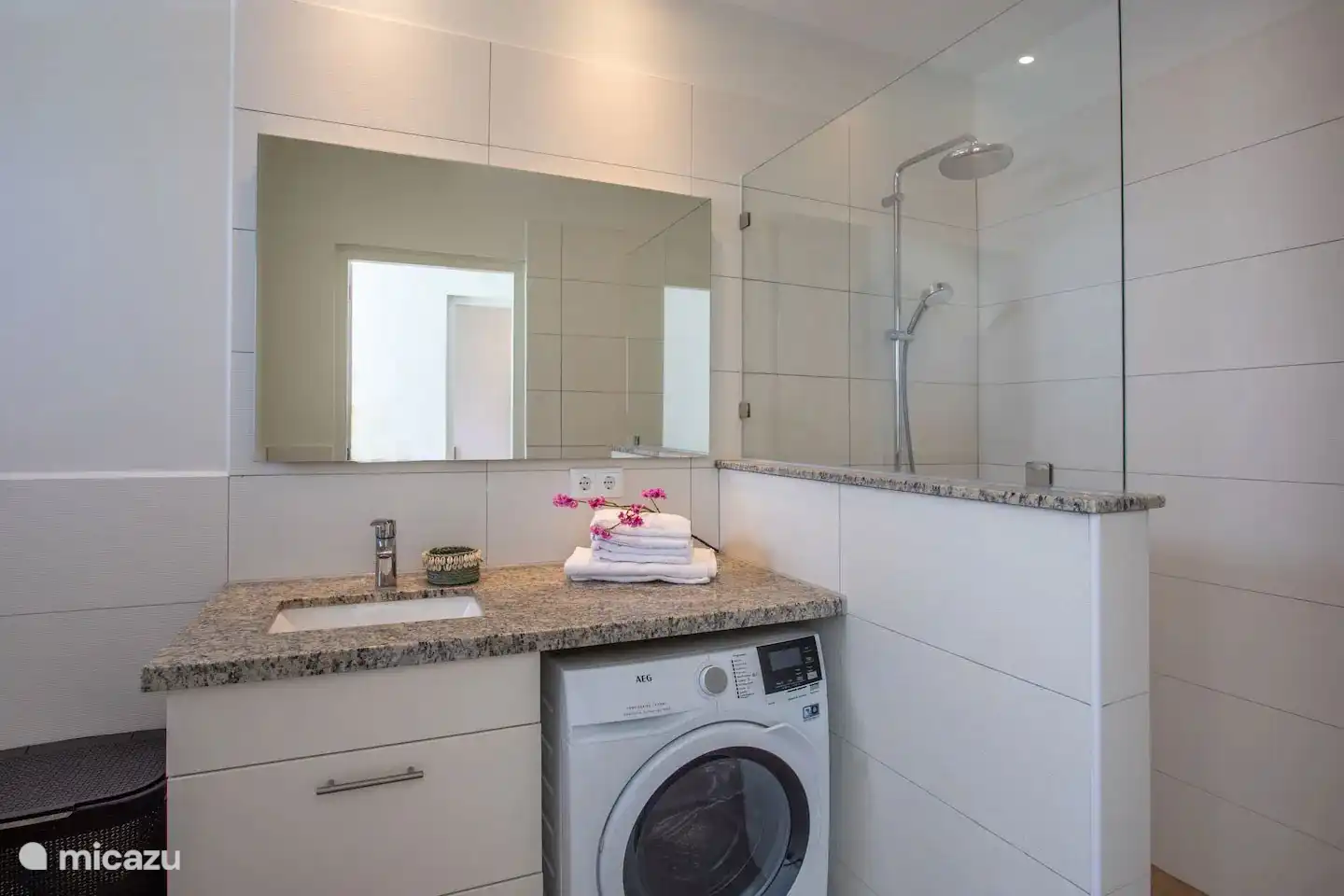 Need a load of laundry in between? no problem detergent is available