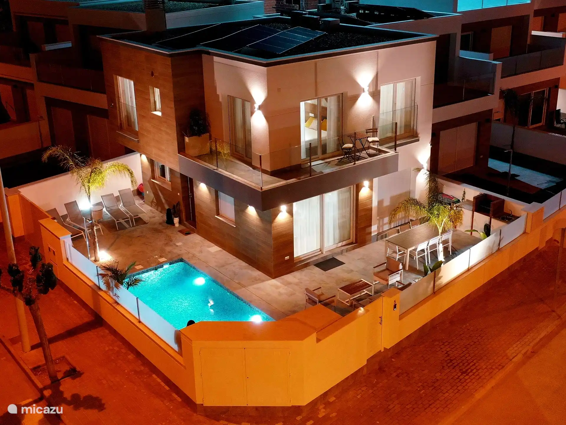 Espaciosa villa c&#233;ntrica en San Pedro