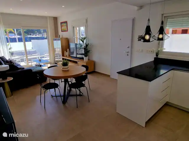 Villa de vacaciones en el centro de San Pedro en España, Murcia, San Pedro del Pinatar - villa La mesa es extensible