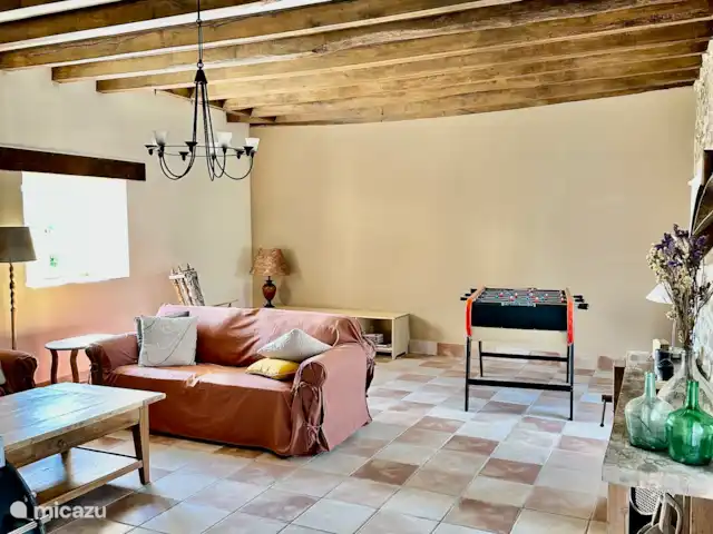La Bergerie y su piscina privada en Francia, Alta Viena, Château-Chervix - casa de campo / castillo Salón