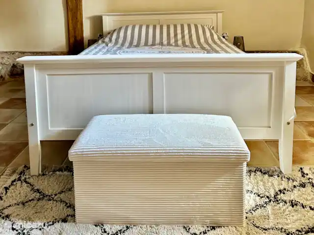 La Bergerie y su piscina privada en Francia, Alta Viena, Château-Chervix - casa de campo / castillo Dormitorio 2, cama doble 140x190