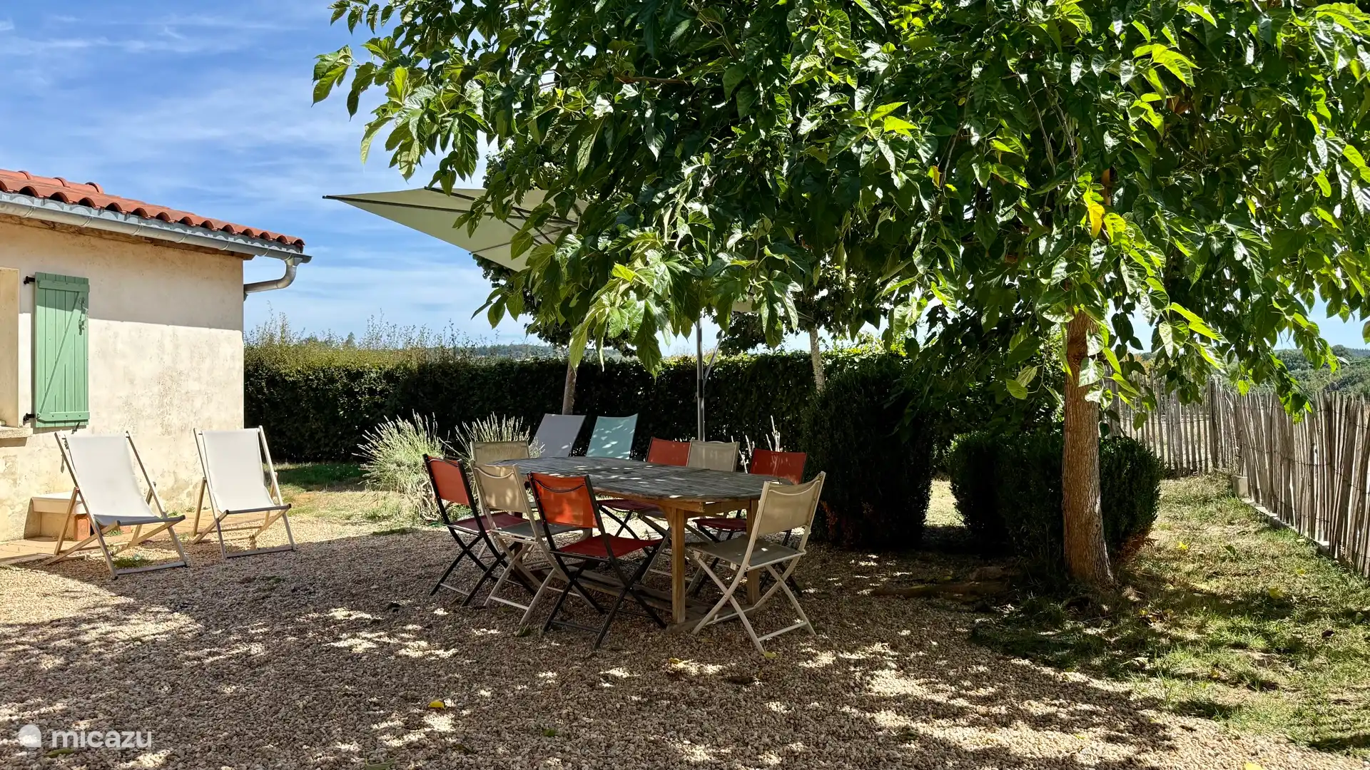 Espacio exterior 
Terraza 