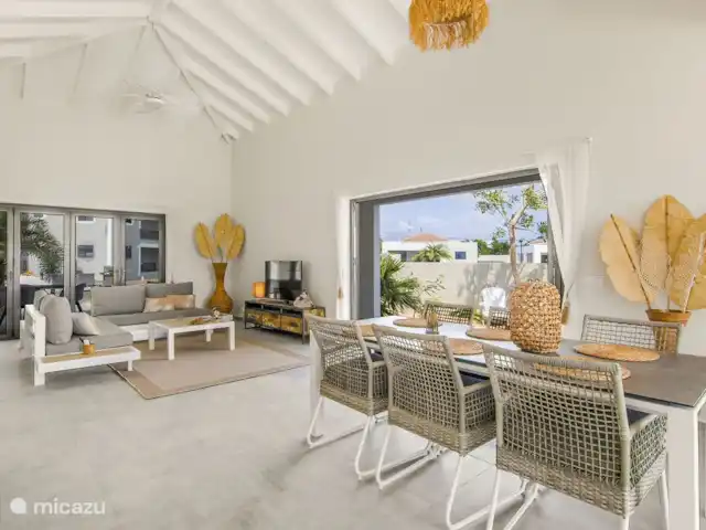 Location de Vacances Curaçao, Banda Ariba (est), Mambo Beach, villa - Villa Dushi Mambo Salon spacieux