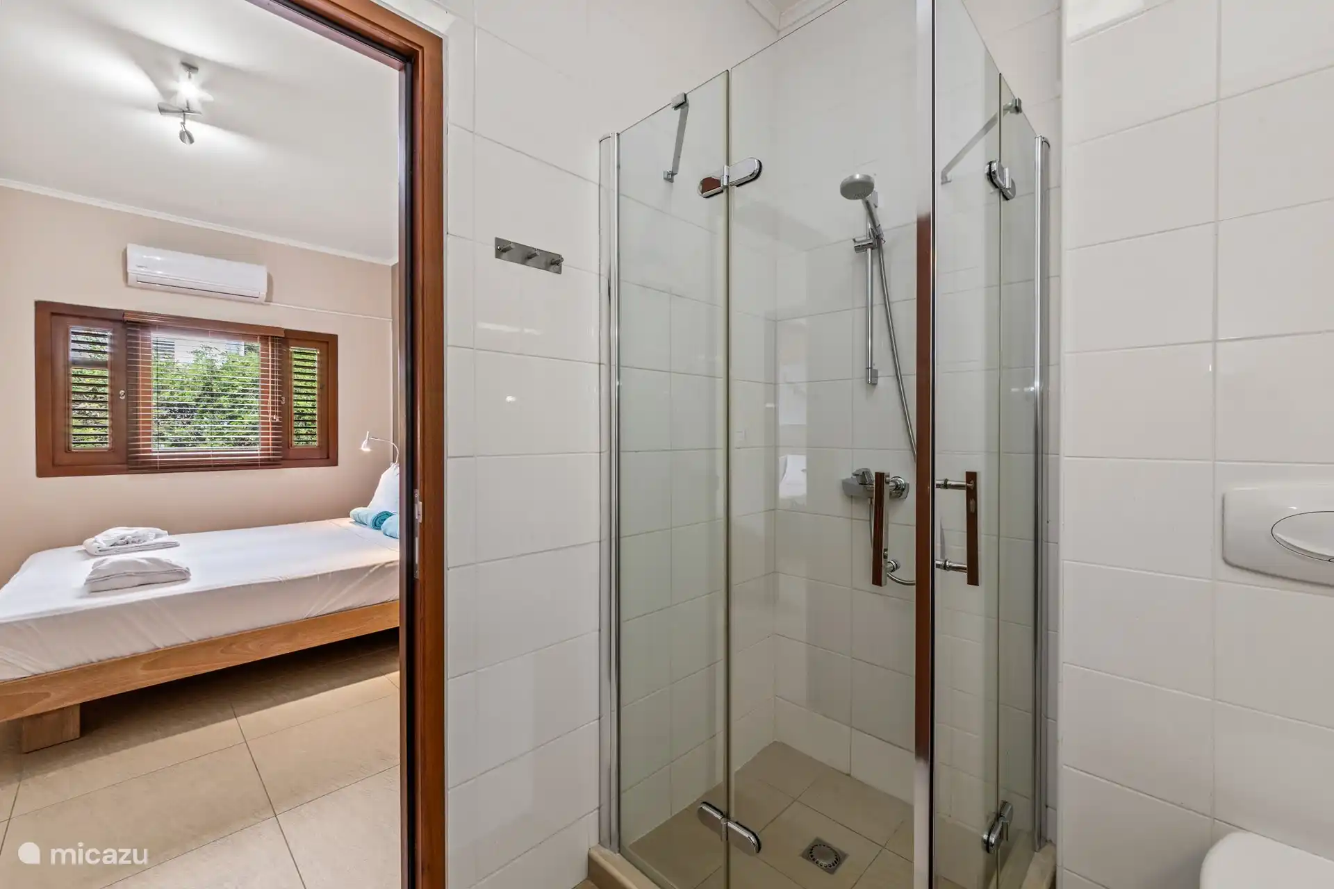 Privates Badezimmer MBR. 