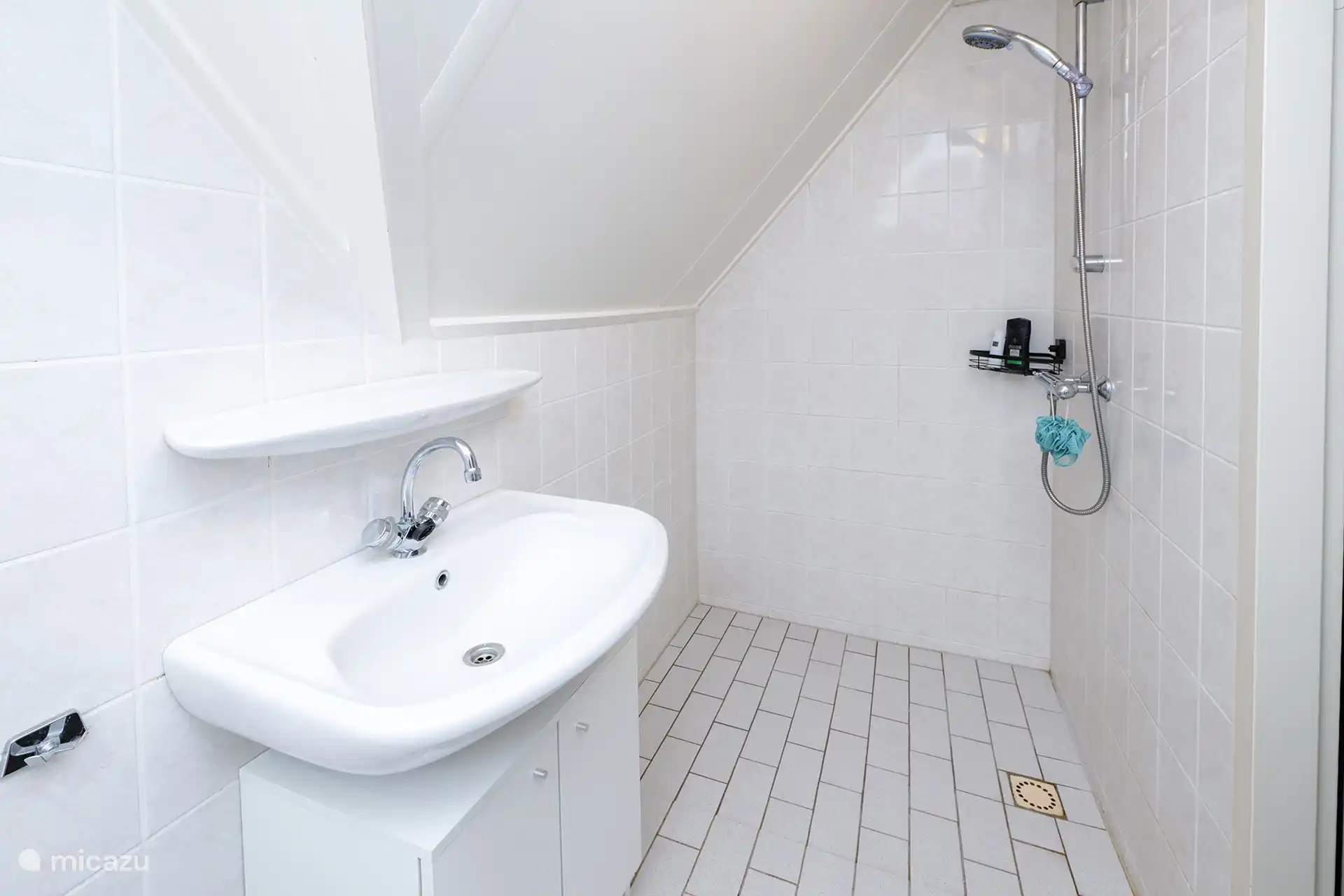 salle de bain à l’étage