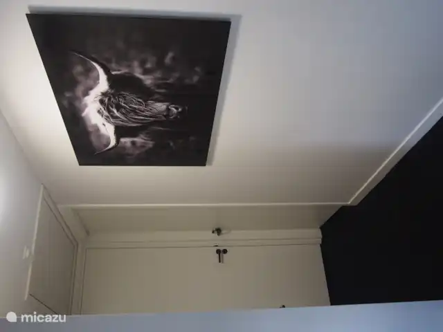 La Casa del Granero Negro en Países Bajos, Frise, Noordwolde - casa vacacional Pasillo de arriba