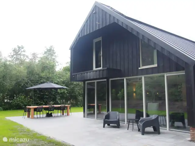 La Casa del Granero Negro en Países Bajos, Frise, Noordwolde - casa vacacional