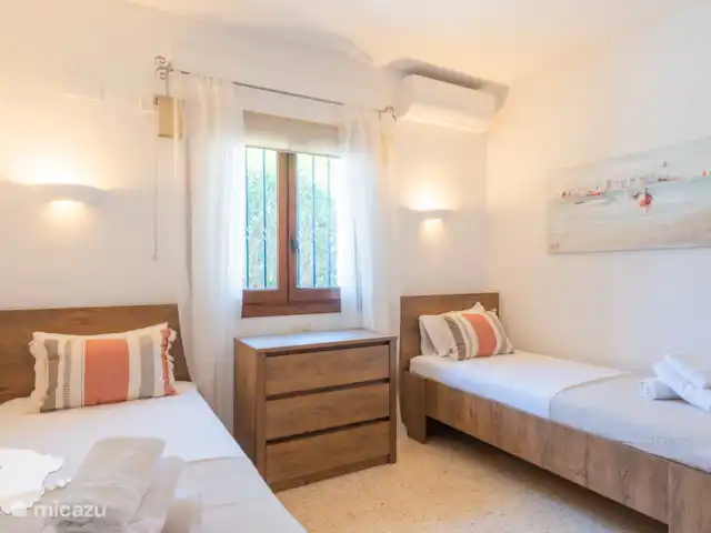 Casa Vida huren in Spanje, Costa Blanca, Benissa - villa Slaapkamer met airco en inbouwkast