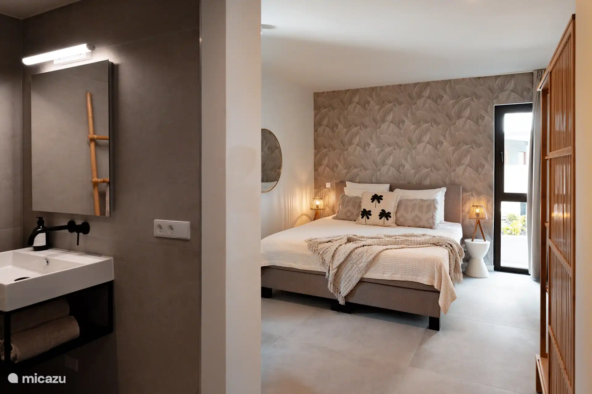 Zweites Schlafzimmer mit Bad