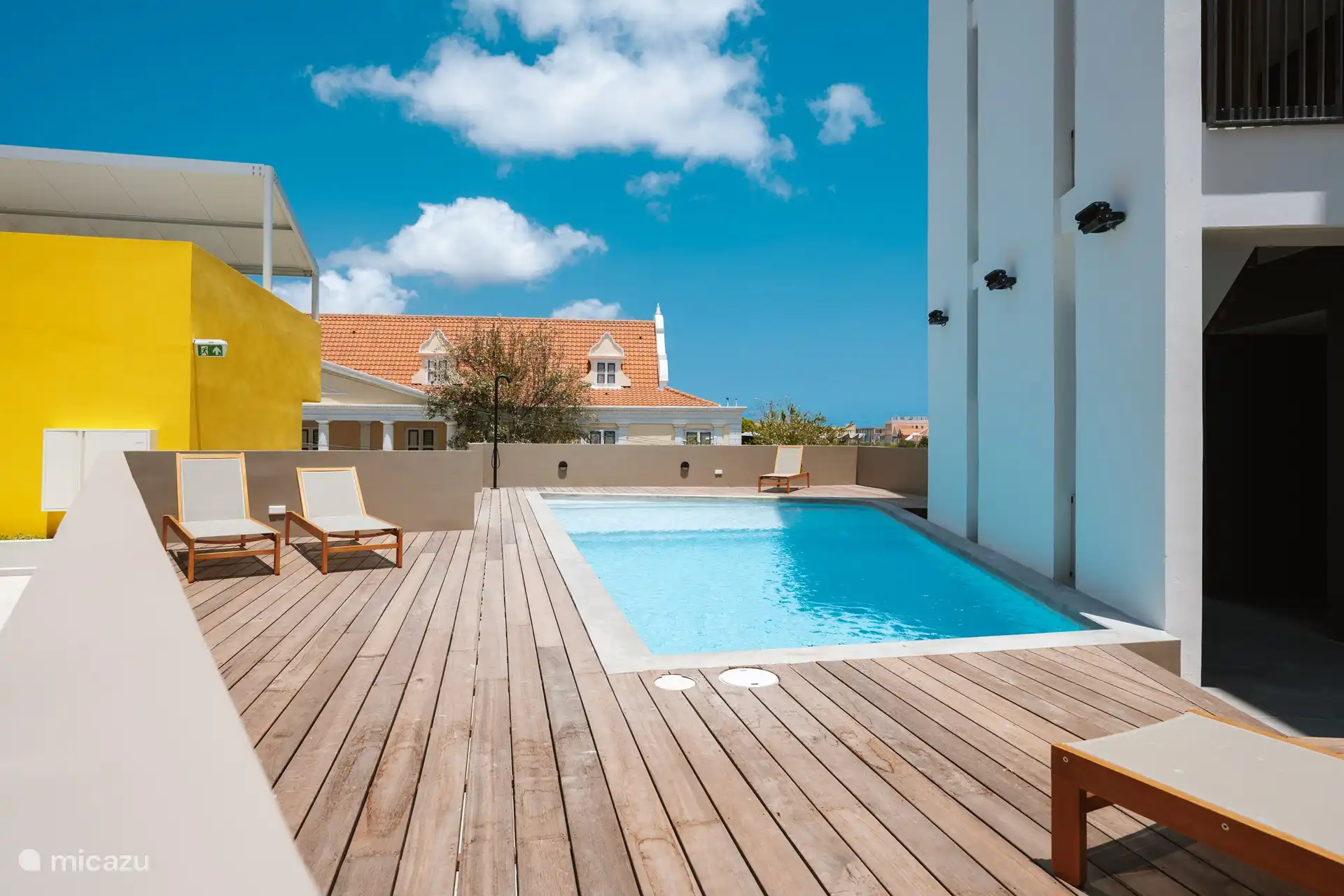 Gemeinschaftlicher Swimmingpool