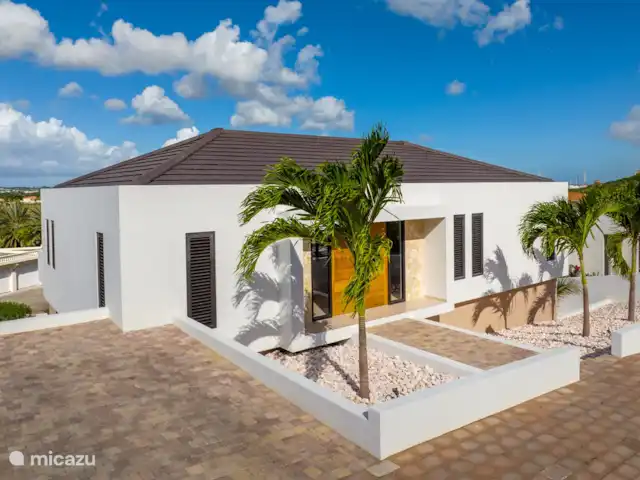 Nouvelle villa de luxe Blue Bay Resort | Curaçao, Curaçao-Centre, Blue Bay - villa Façade de la villa