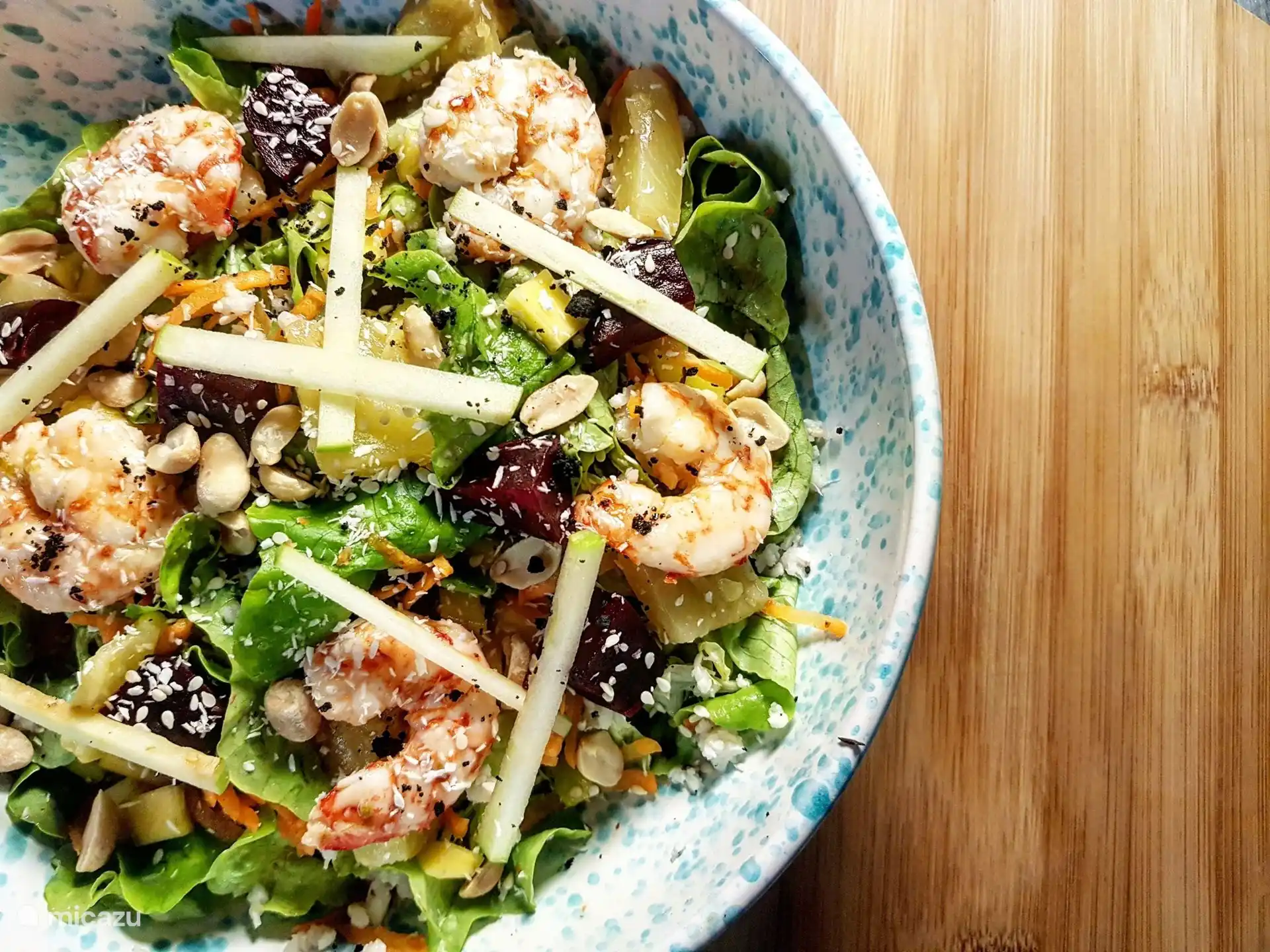 Dans tous les restaurants confortables, vous pouvez manger et boire délicieusement. Par exemple, au restaurant Alta, délicieux italien à l’atmosphère chaleureuse.