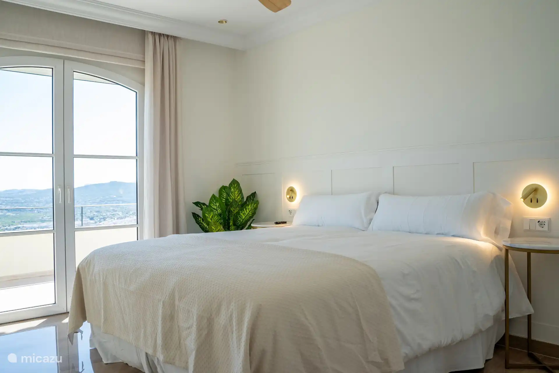 Schlafzimmer ebenfalls im 1. OG